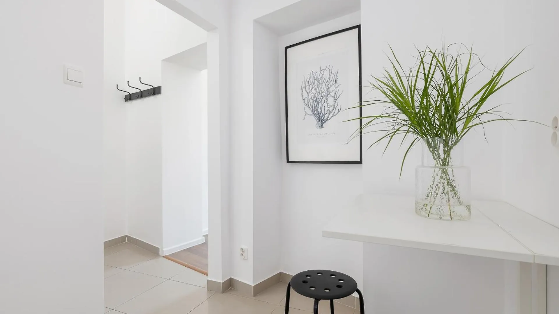 1-Bedroom Apartment - Dluga 65 Street Kraków